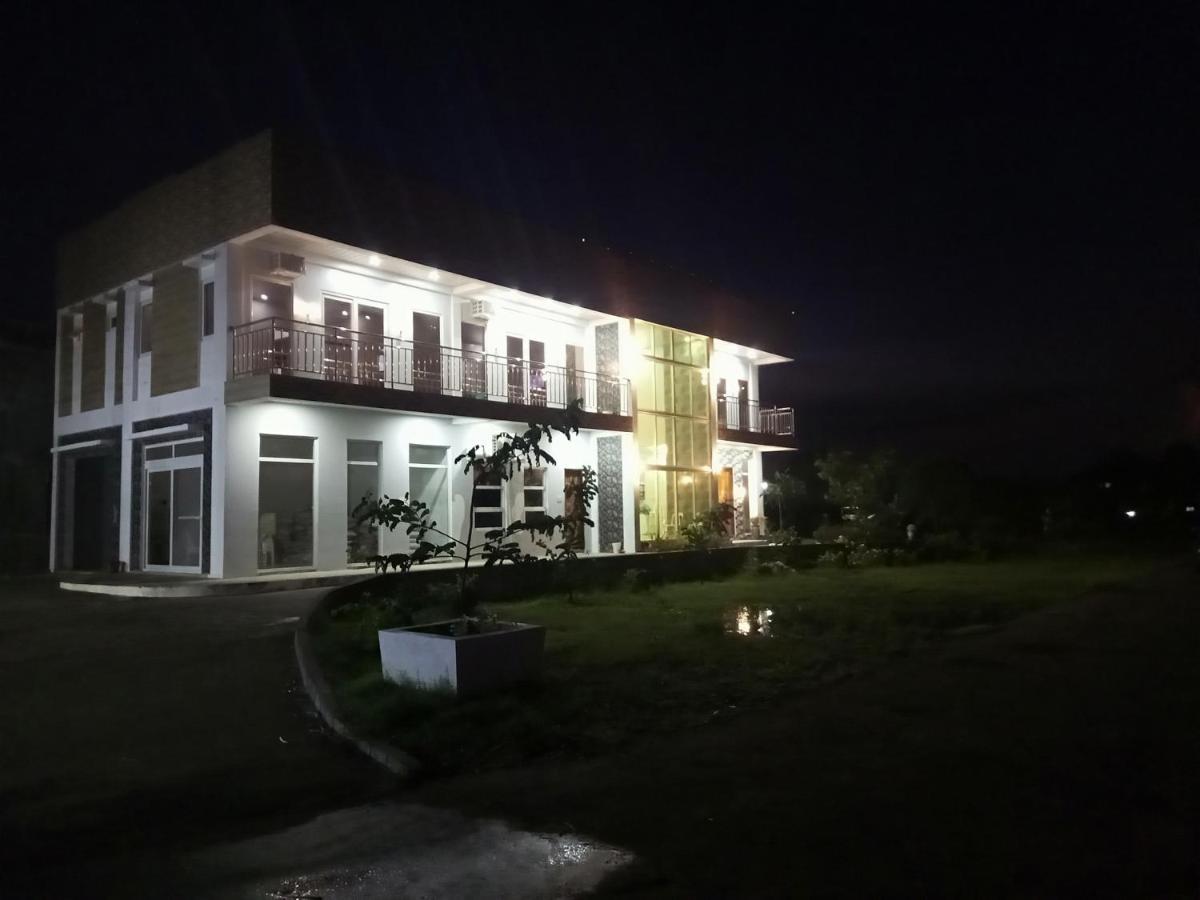 Villa Casa Camba, Barangay Bued 알라미노스 외부 사진